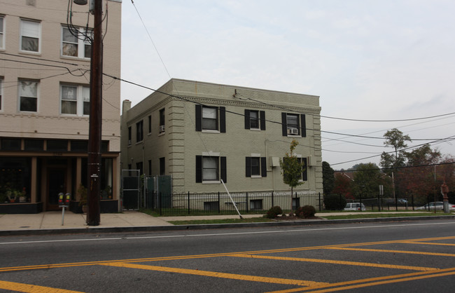 The Perry in Washington, DC - Building Photo - Building Photo