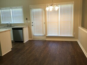 105 Bay Hill Dr in Simpsonville, SC - Building Photo - Building Photo