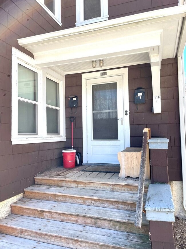 116-118 Proudfit St in Madison, WI - Building Photo - Building Photo