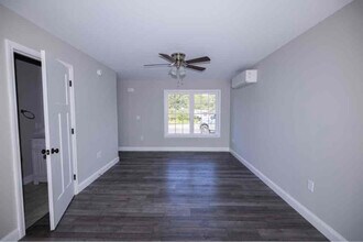 2 Center Dr in Orrington, ME - Building Photo - Building Photo