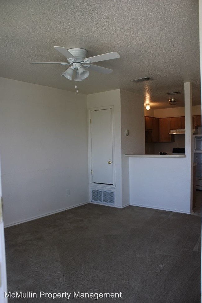 4202 Gus Dr in Killeen, TX - Foto de edificio - Building Photo