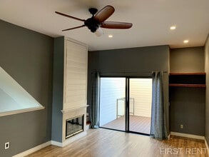 9290 Towne Centre Dr in San Diego, CA - Building Photo - Building Photo