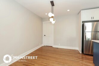 1523 Dugger Dr in Nashville, TN - Foto de edificio - Building Photo