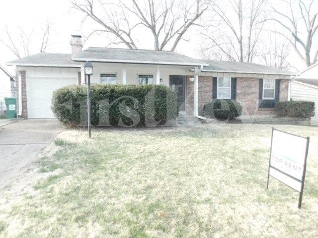 2030 E Humes Ln in Florissant, MO - Building Photo - Building Photo