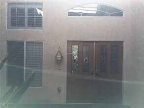 6299 Pale Pavilion Ave in Las Vegas, NV - Building Photo - Building Photo