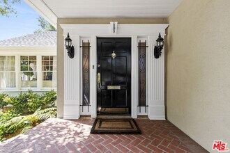 1600 Hillside Dr in Glendale, CA - Building Photo - Building Photo