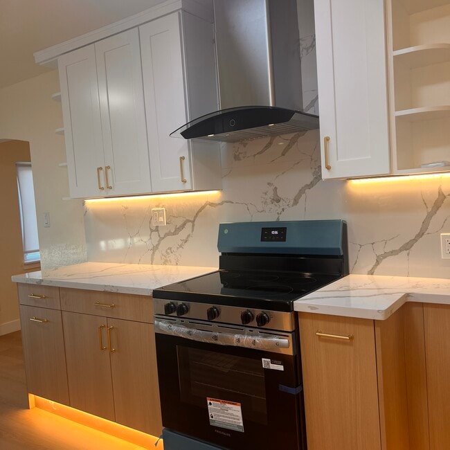 126 Margaret Ave, Unit Both in San Francisco, CA - Building Photo - Building Photo