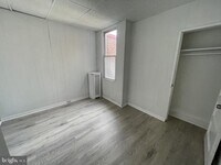981 Carver St photo'