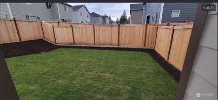 1029 Panoramic Lp in Bremerton, WA - Building Photo - Building Photo