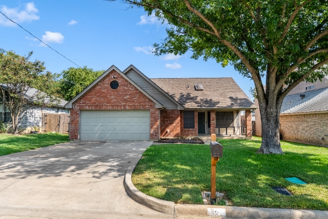 821 Meadowdale Rd