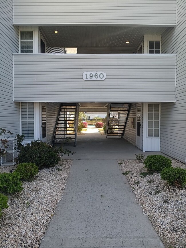 property at 1960 Bent Grass Dr