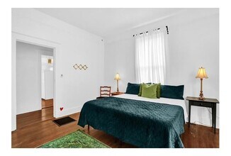 2181 Madison Ave in Memphis, TN - Building Photo - Building Photo
