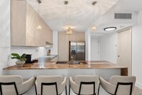 2469 Flamingo Pl, Unit 531 in Miami Beach, FL - Building Photo - Building Photo