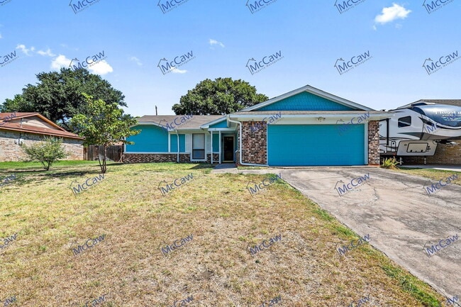 property at 1333 Mercedes St