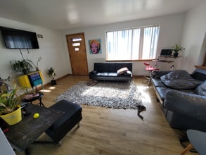 3411 S Howell Ave in Milwaukee, WI - Building Photo - Building Photo