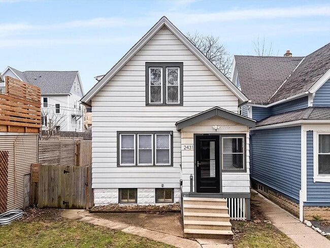 property at 2431 S Williams St