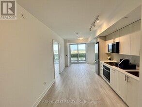 1831 Simcoe St N in Oshawa, ON - Building Photo - Building Photo