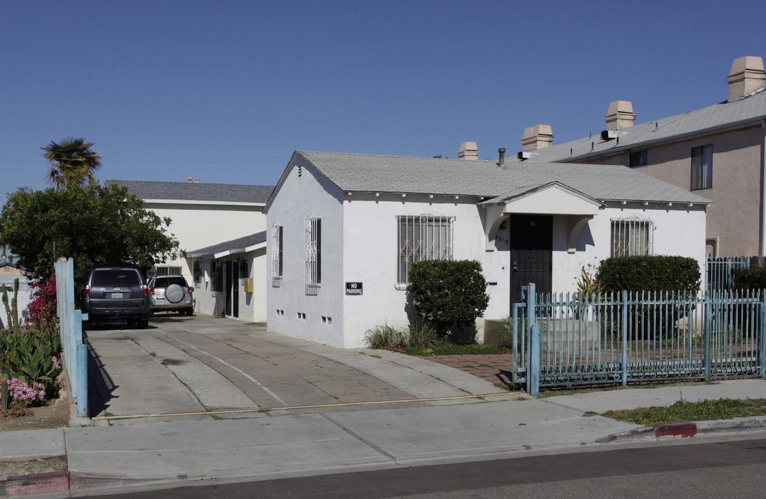 4418-4422 Winona Ave in San Diego, CA - Foto de edificio