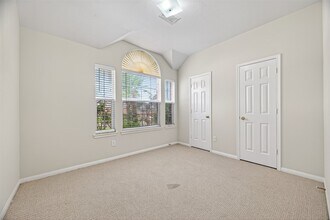 6506 Signal Point Ln in Houston, TX - Building Photo - Building Photo