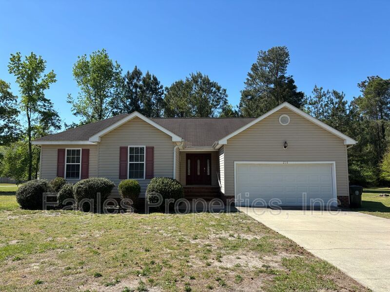 216 Waters Cir in Goldsboro, NC - Building Photo