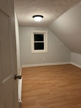 74 Railroad Ave, Unit 3 in Epping, NH - Building Photo - Building Photo