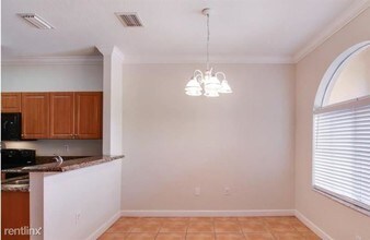 2998 NW 36th Terrace in Lauderdale Lakes, FL - Building Photo - Building Photo