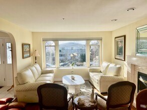 2747 7th Av E in Vancouver, BC - Building Photo - Building Photo