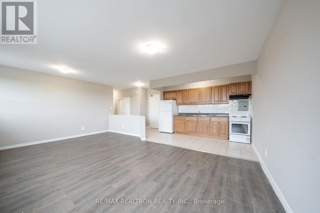 property at 468 Ottawa St N