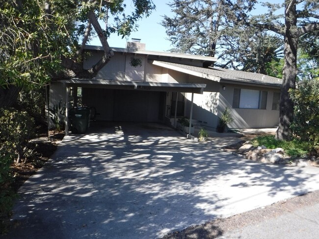 property at 9120 San Juan Pl
