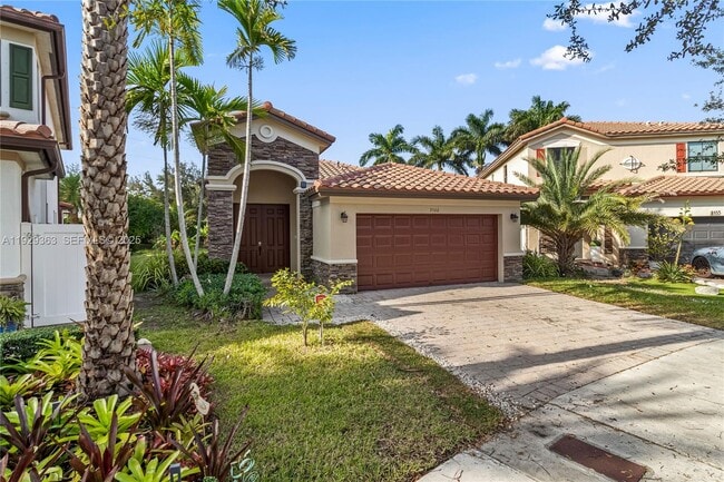 3560 W 88th St in Hialeah, FL - Foto de edificio - Building Photo