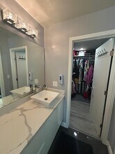 37083 Holly St in Fremont, CA - Building Photo - Building Photo