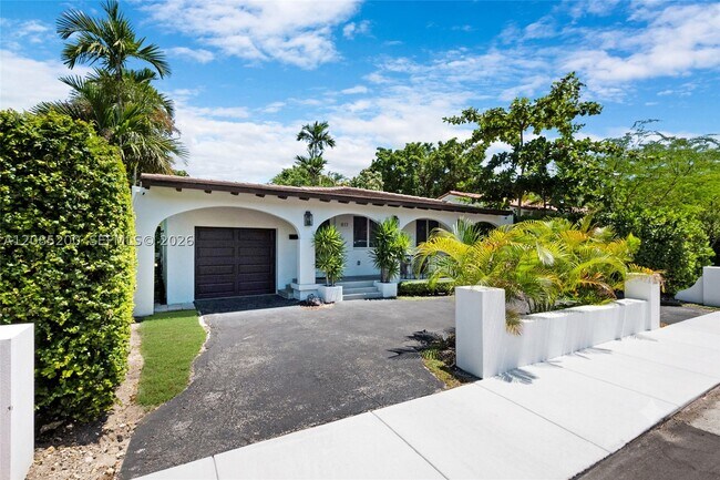 property at 817 Tangier St