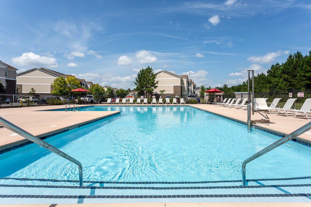 The Arbors at Carolina Forest in Jacksonville, NC - Building Photo