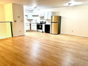 7073 Bond St in Chincoteague, VA - Building Photo - Building Photo