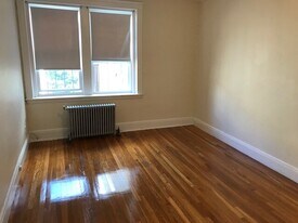 1810 Commonwealth Ave, Unit 34 in Boston, MA - Building Photo