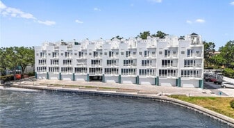 4950 Bayshore Blvd, Unit # 7 in Tampa, FL - Building Photo