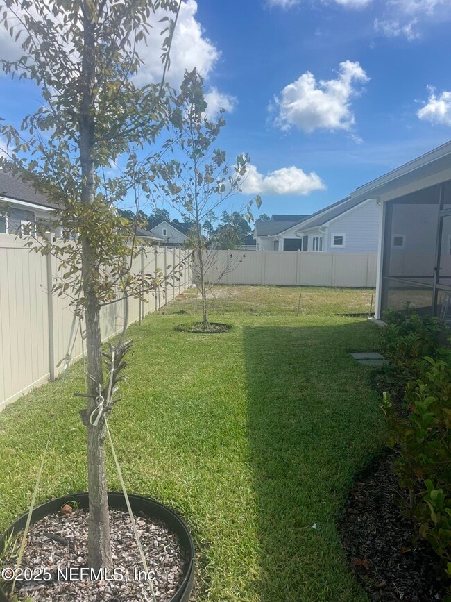 311 Sutton Dr in Nocatee, FL - Building Photo - Building Photo