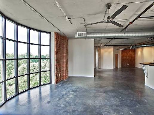 395 Central Park Pl NE, Unit Condo in Atlanta, GA - Building Photo - Building Photo
