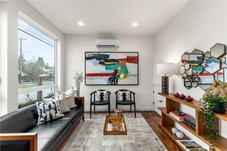 10712A Greenwood Ave N in Seattle, WA - Building Photo - Building Photo