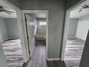 1124 Lumsden Pointe Blvd in Valrico, FL - Building Photo - Building Photo