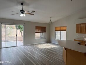 1369 S Monterey St in Gilbert, AZ - Building Photo - Building Photo