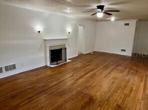 1203 SE 14th Ave in Ocala, FL - Foto de edificio - Building Photo