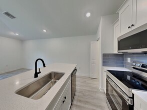 3109 8th St W in Lehigh Acres, FL - Building Photo - Building Photo