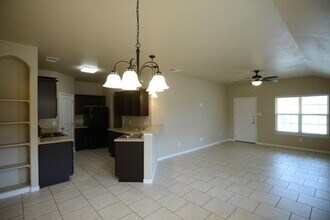 1306 Vanguard Ln-Unit -A in Killeen, TX - Building Photo - Building Photo