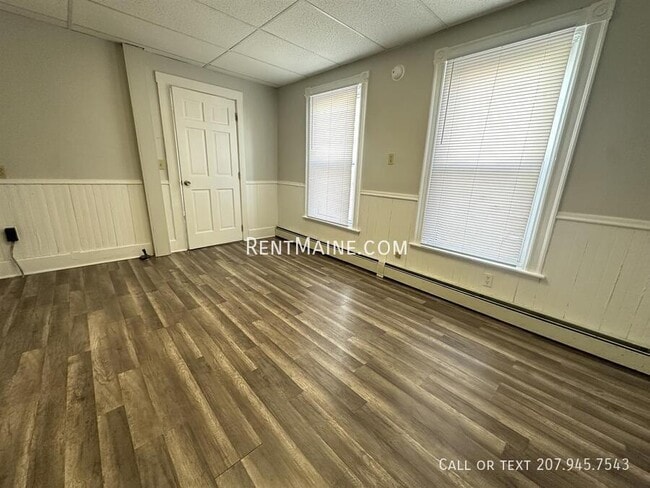 99 Sanford St in Bangor, ME - Building Photo - Building Photo