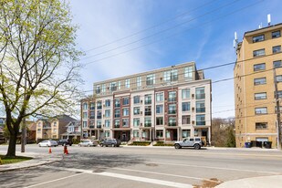 The Glen in Toronto, ON - Building Photo