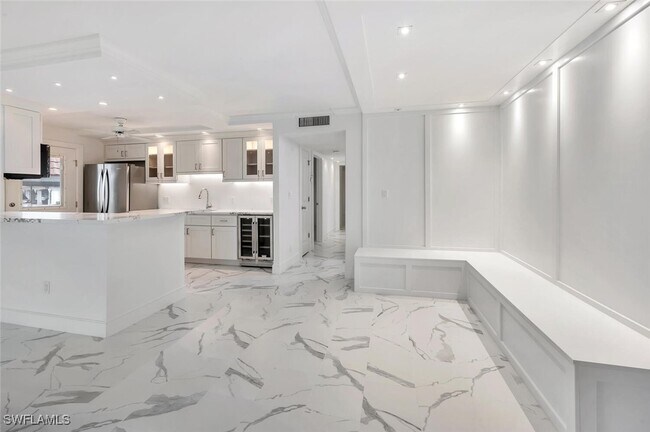 property at 222 Harbour Dr