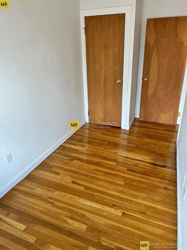 property at 8 Milford St