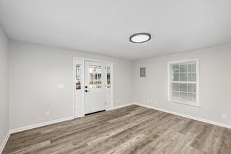 29 Race St in Dry Ridge, KY - Building Photo - Building Photo