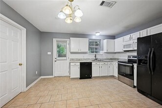 281 Olive Dr, Unit 27 in Slidell, LA - Building Photo - Building Photo